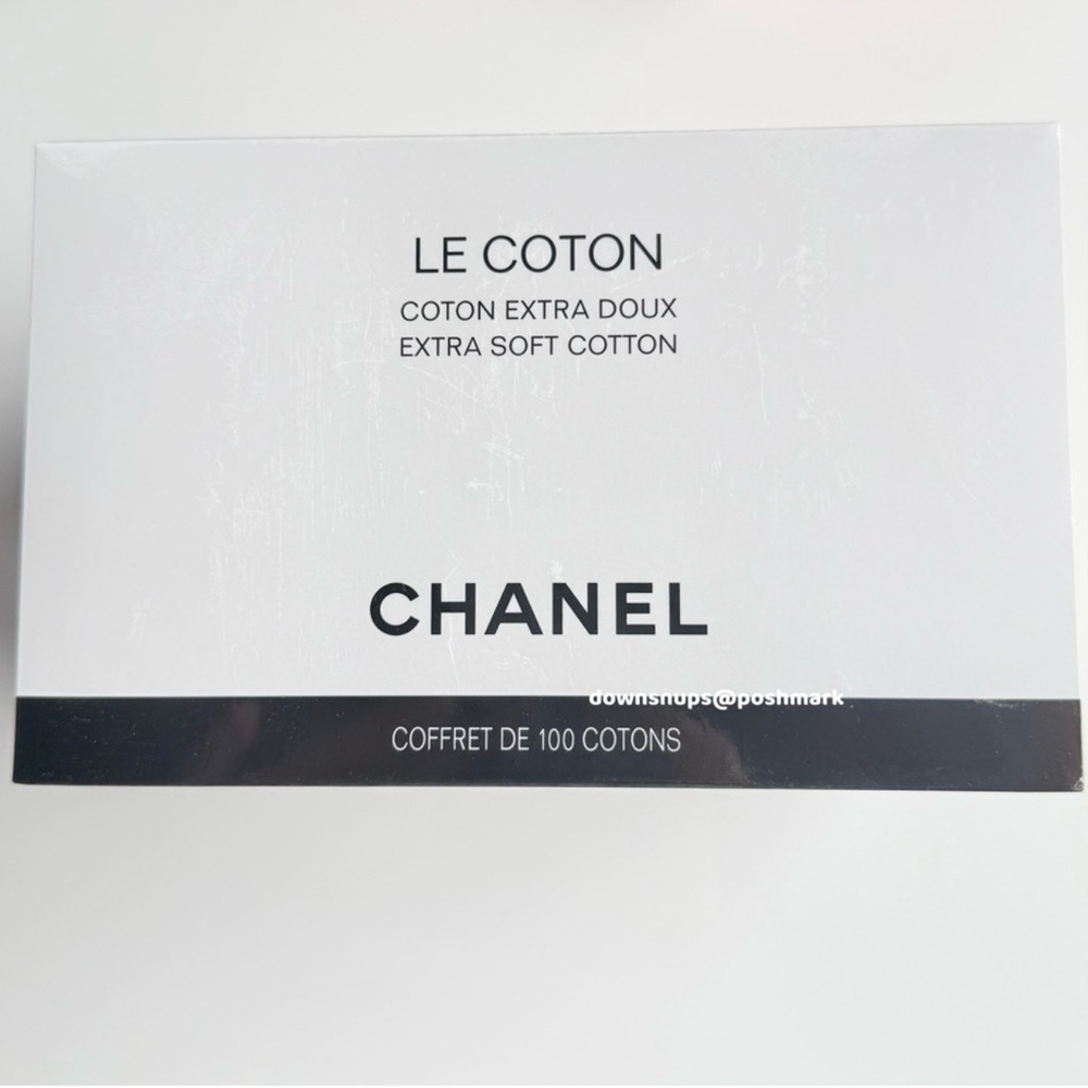 Chanel LE COTON Extra Soft Cotton Pads 100 CT